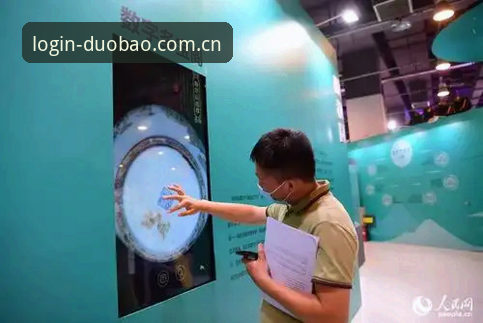 多宝平台官网）定位为“顺畅多元的数字体验”入口，其背后依赖稳定的域名解析与安全验证机制。根据网站描述，平台提供了“多宝官方登录入口”与“DB官网最新地址”，同时配有“多宝平台注册指南”与“多宝App下载安装指引”。从技术角度看，这类平台的可用性取决于三个关键维度：入口的可达性、注册流程的流畅度、客户端的兼容性。用户孙悦近期在体验后反馈：“注册步骤很清晰，但第一次登录时遇到了地址跳转，好在官方指南帮了大忙。”这恰好引出了我们评测的重点：多宝平台好用吗？